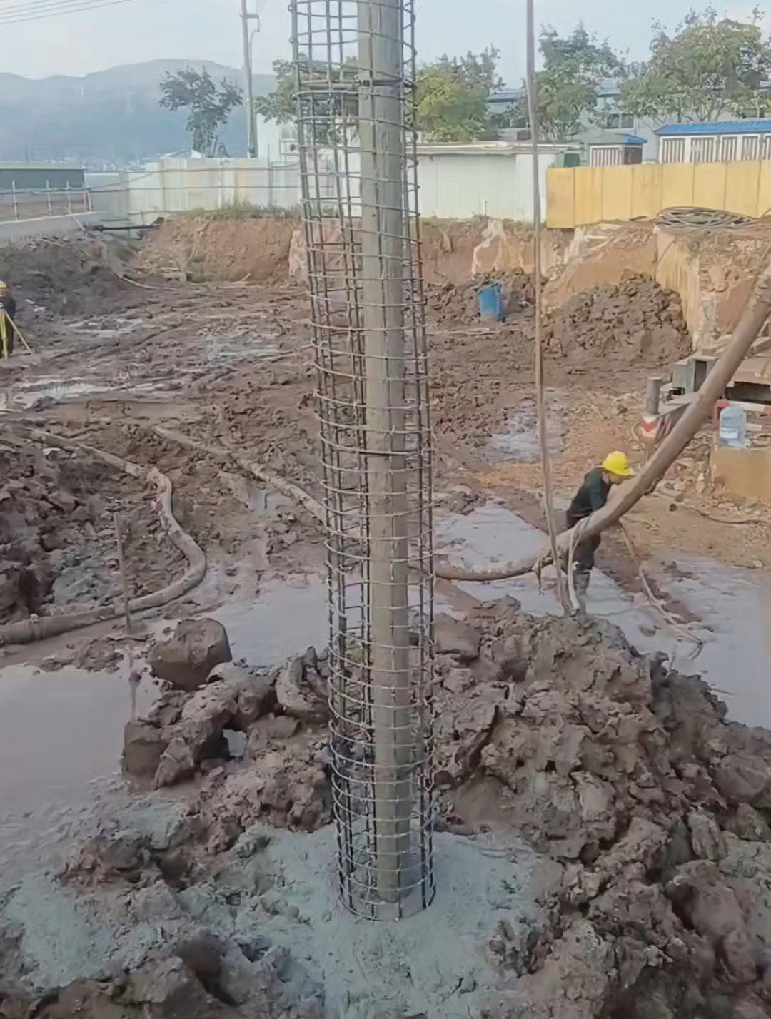 沧州黄骅长螺旋钻孔压灌桩